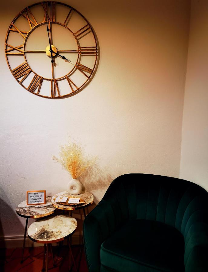 Rjgal Apartment B&B Флоренция Экстерьер фото